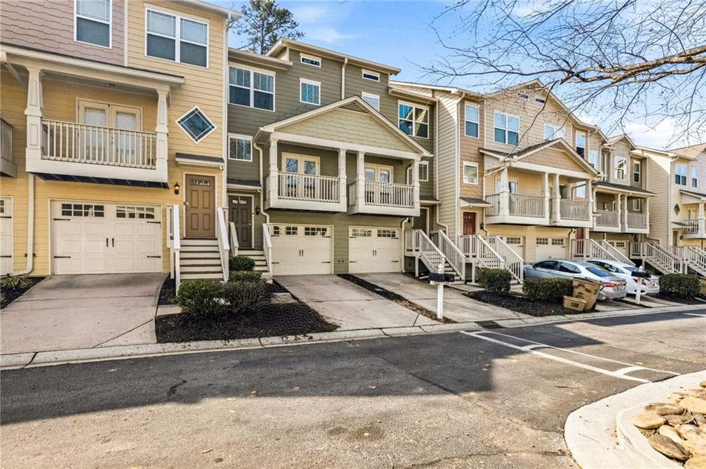 1208 Liberty Parkway 908, Atlanta, GA 30318 — most recent listing photo