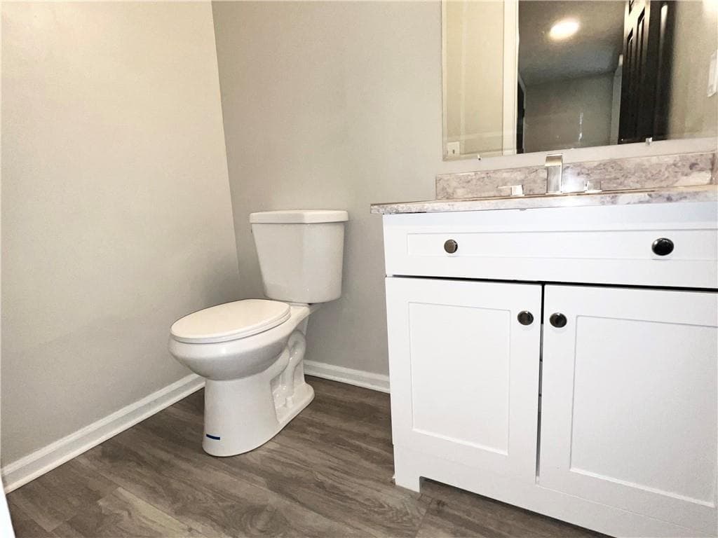 3 bedroom, 3 bathroom, 1,994 sq ft single family residence for sale at 4977 Wynhurst Way, Stone Mountain, GA 30088 — photo 5