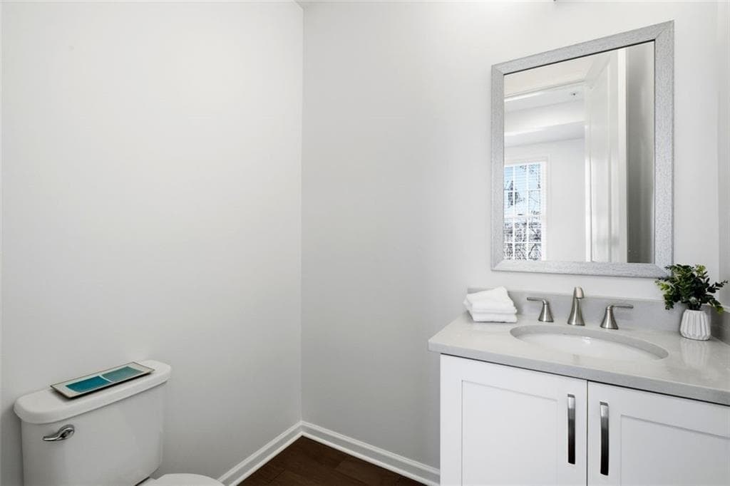 1 bedroom, 2 bathroom, 1,121 sq ft condominium under contract at 6625 Sterling Drive, Atlanta, GA 30328 — photo 9