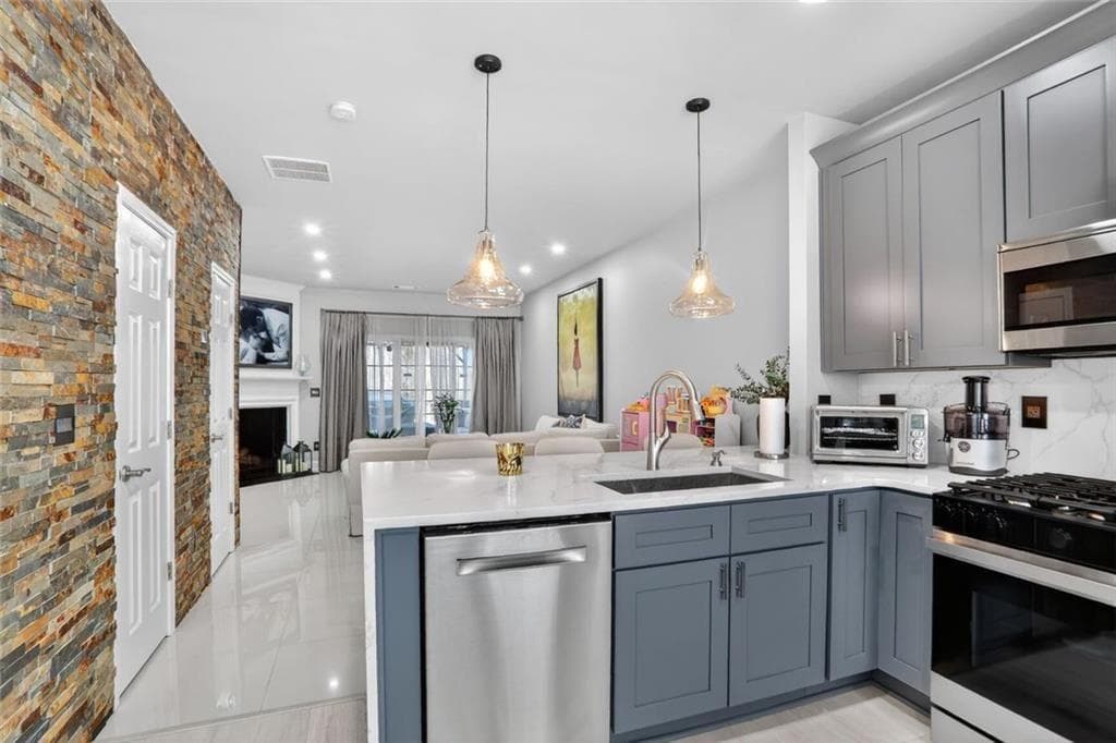 205 Devonshire Drive, Alpharetta, GA 30022 — most recent listing photo