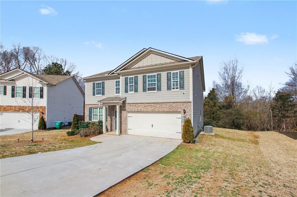 5 bedroom, 3 bathroom, 2,814 sq ft single family residence for sale at 367 Hughes Lane, Pendergrass, GA 30567 — photo 5