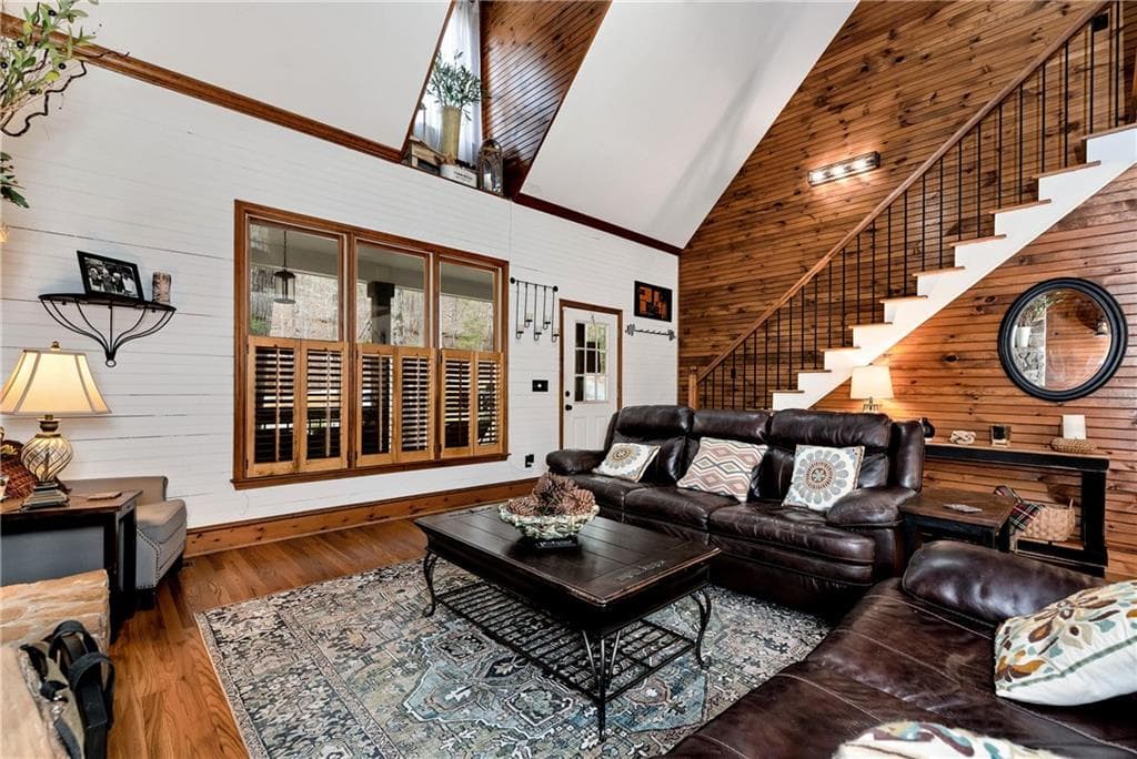 4 bedroom, 3 bathroom, 2,999 sq ft single family residence for sale at 1060 Golden Avenue, Dahlonega, GA 30533 — photo 9