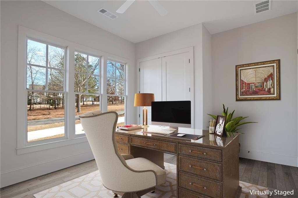 4 bedroom, 4 bathroom, 3,125 sq ft single family residence for sale at 1657 Georgia Club Drive, Statham, GA 30666 — photo 4