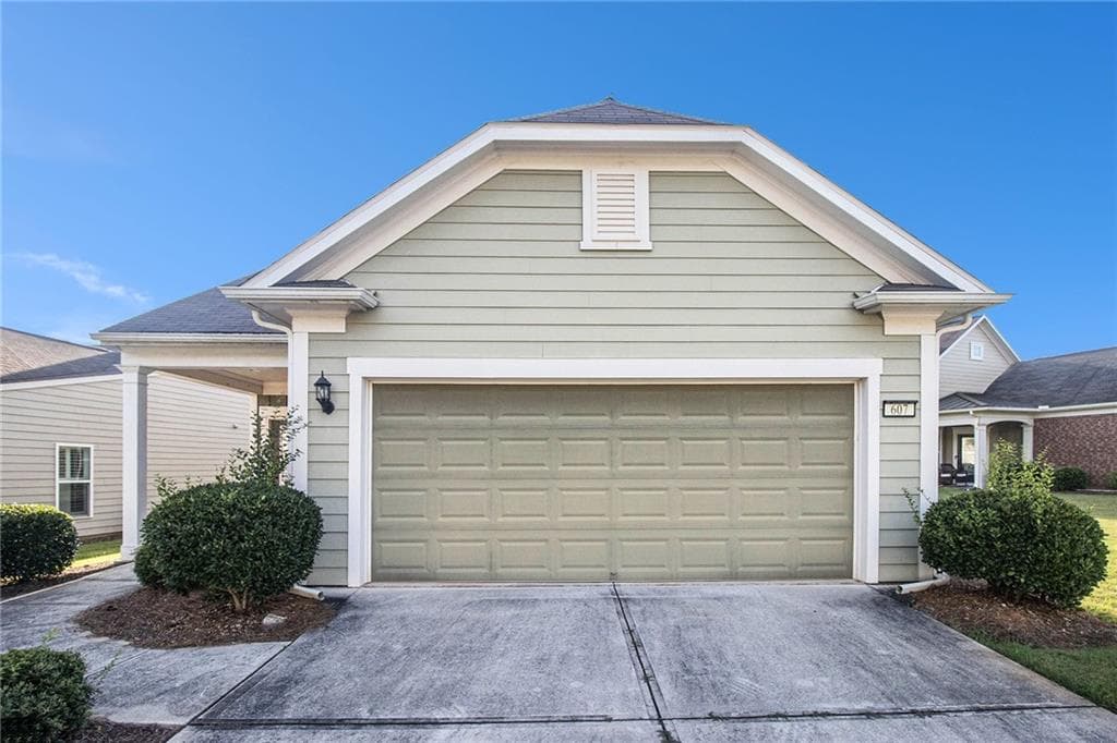 1 bedroom, 2 bathroom, 1,705 sq ft single family residence under contract at 607 Larch Looper Drive, Griffin, GA 30223 — photo 3