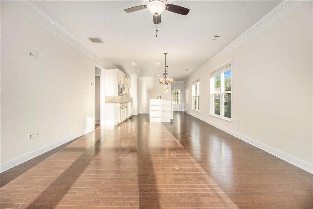 1 bedroom, 2 bathroom, 1,705 sq ft single family residence under contract at 607 Larch Looper Drive, Griffin, GA 30223 — photo 6