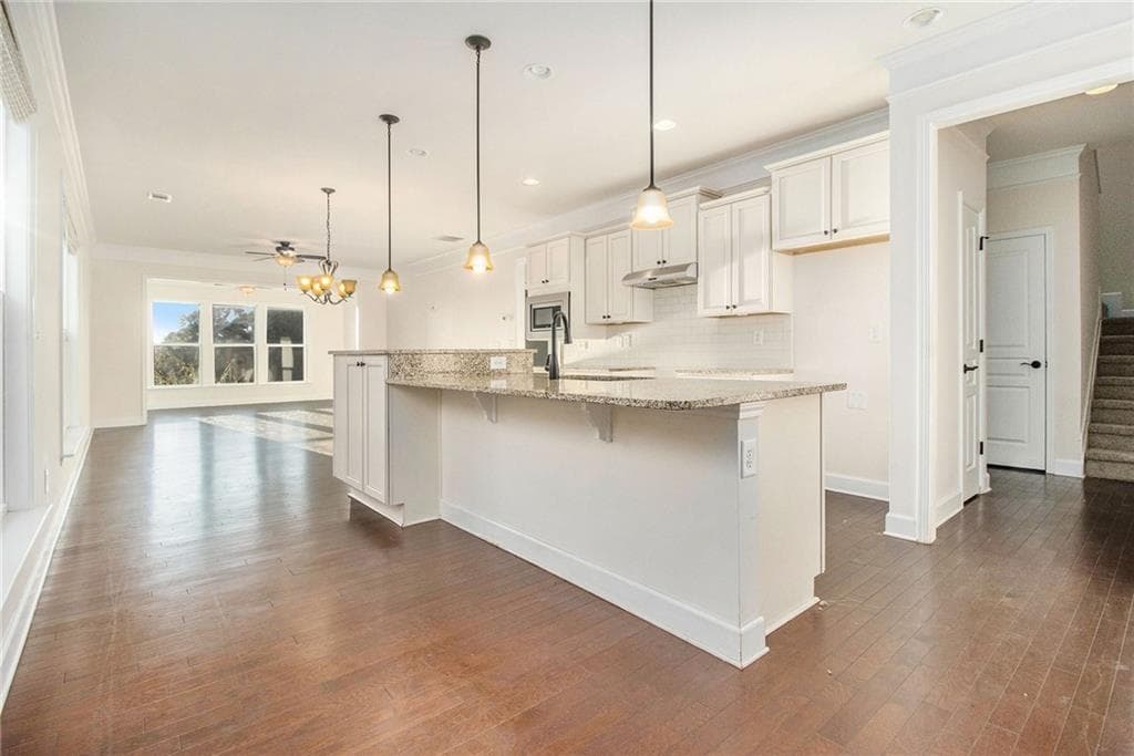 1 bedroom, 2 bathroom, 1,705 sq ft single family residence under contract at 607 Larch Looper Drive, Griffin, GA 30223 — photo 9