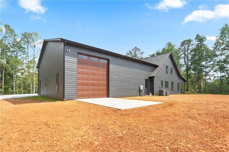 4 bedroom, 4 bathroom, 2,765 sq ft single family residence for sale at 339 Roy Morgan Road, Carrollton, GA 30116 — photo 5