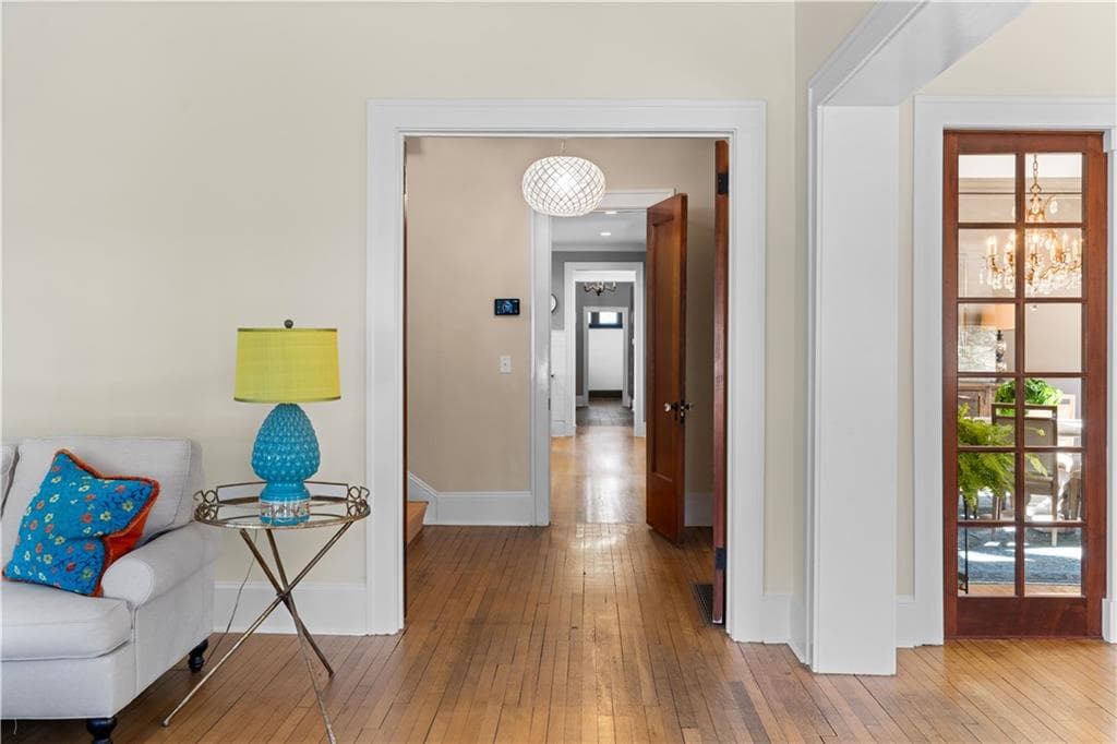 5 bedroom, 4 bathroom, 4,110 sq ft single family residence for rent at 979 Springdale Road, Atlanta, GA 30306 for $15,000 a month — photo 7