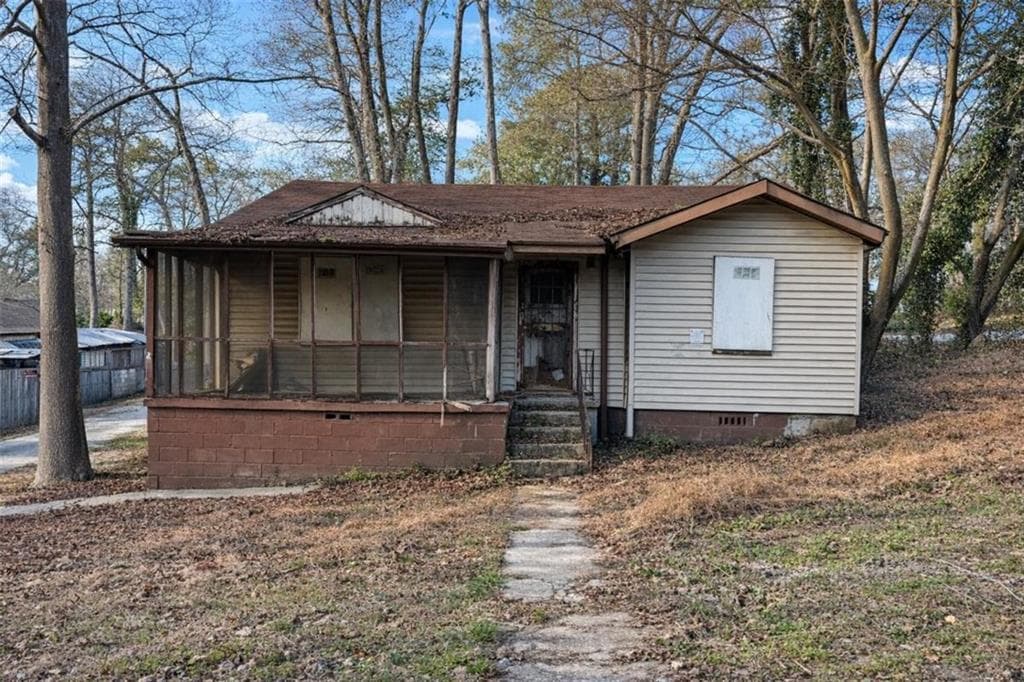 2105 Baker Road, Atlanta, GA 30314 — most recent listing photo