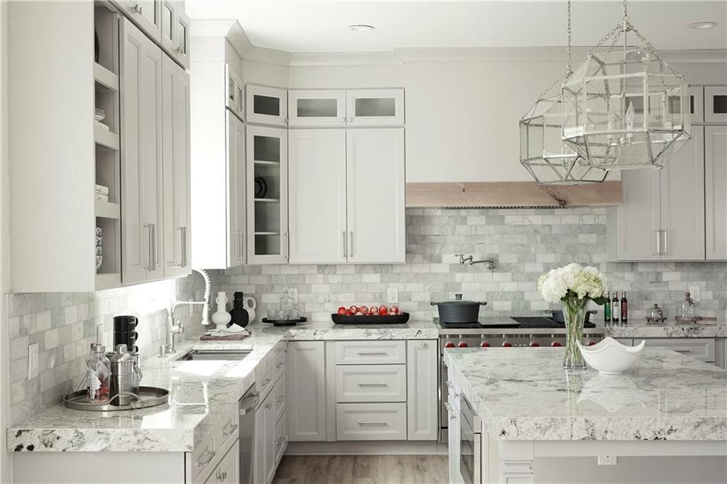 7 bedroom, 6 bathroom, 6,700 sq ft single family residence for sale at 270 Crosstree Lane, Atlanta, GA 30328 — photo 3