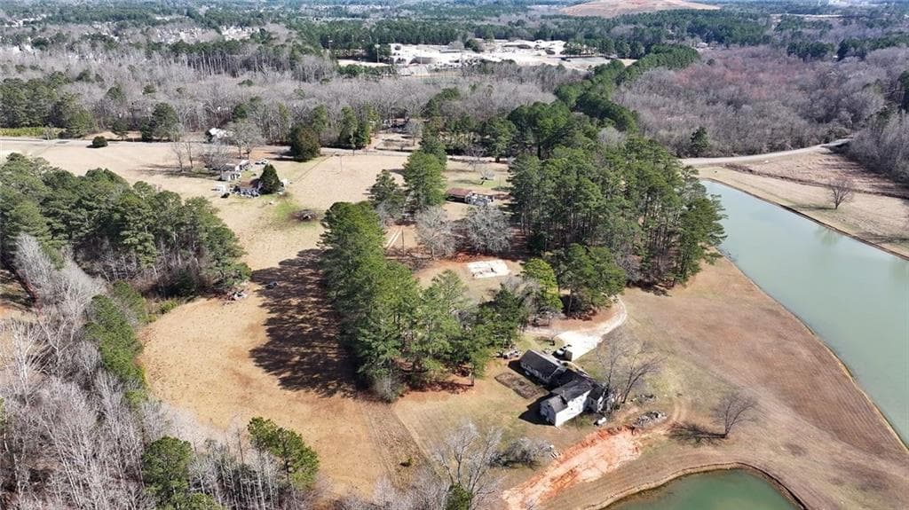 3 bedroom, 1 bathroom, 2,268 sq ft single family residence for sale at 7275 Bishop Road, Fairburn, GA 30213 — photo 9