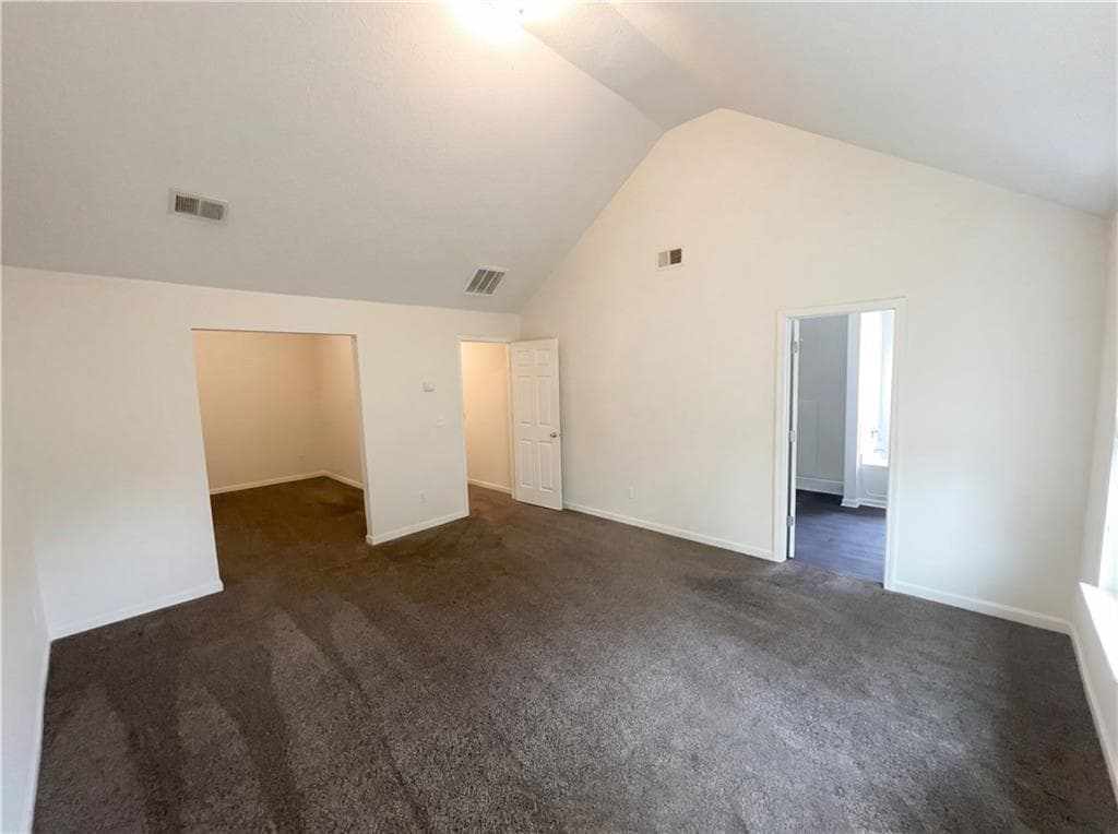 3 bedroom, 3 bathroom, 1,922 sq ft single family residence under contract at 1630 Tigris Court, Atlanta, GA 30349 — photo 4