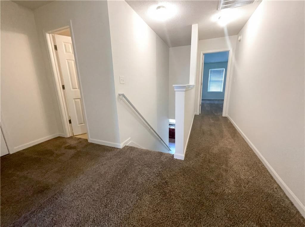 3 bedroom, 3 bathroom, 1,922 sq ft single family residence under contract at 1630 Tigris Court, Atlanta, GA 30349 — photo 10