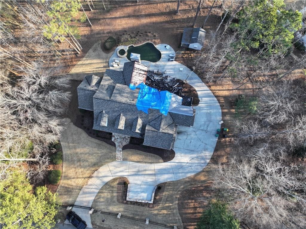 2135 Clay Drive