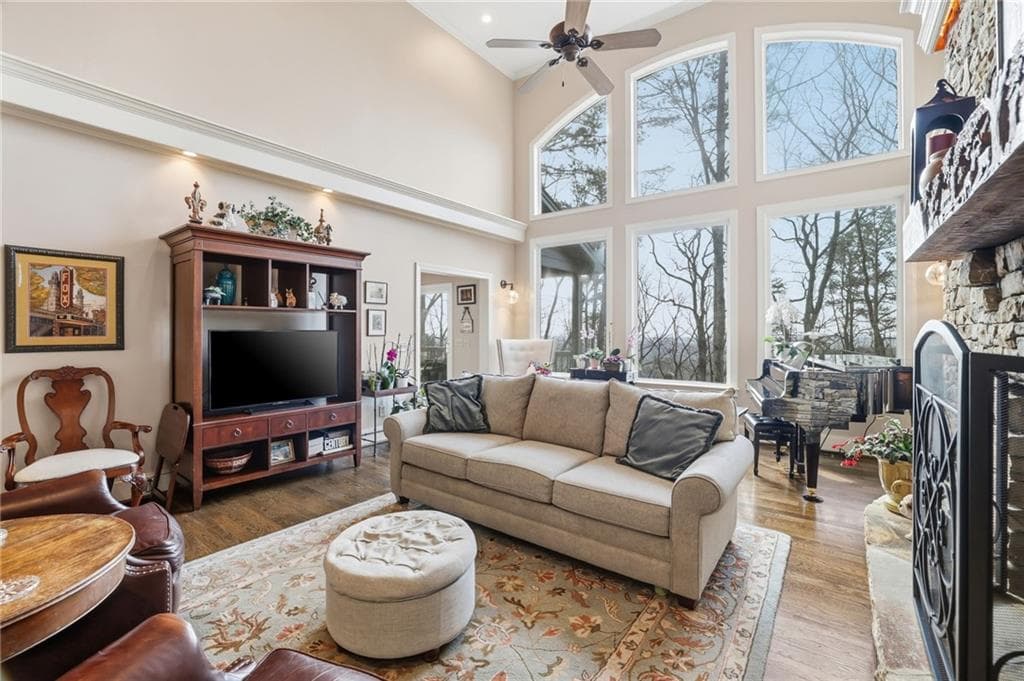4 bedroom, 5 bathroom, 5,811 sq ft single family residence for sale at 815 Shetland Trace, Big Canoe, GA 30143 — photo 3