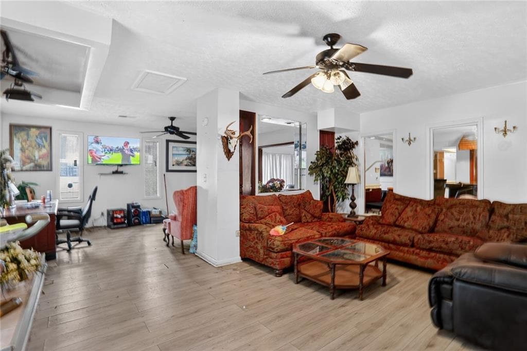 3 bedroom, 3 bathroom, 2,912 sq ft single family residence for sale at 1781 Childress Drive, Atlanta, GA 30311 — photo 10