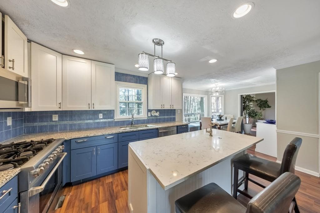 4 bedroom, 4 bathroom, 2,648 sq ft single family residence for sale at 1502 Mill Creek Court, Marietta, GA 30008 — photo 6