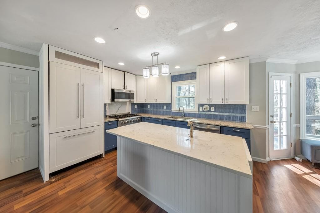 4 bedroom, 4 bathroom, 2,648 sq ft single family residence for sale at 1502 Mill Creek Court, Marietta, GA 30008 — photo 7