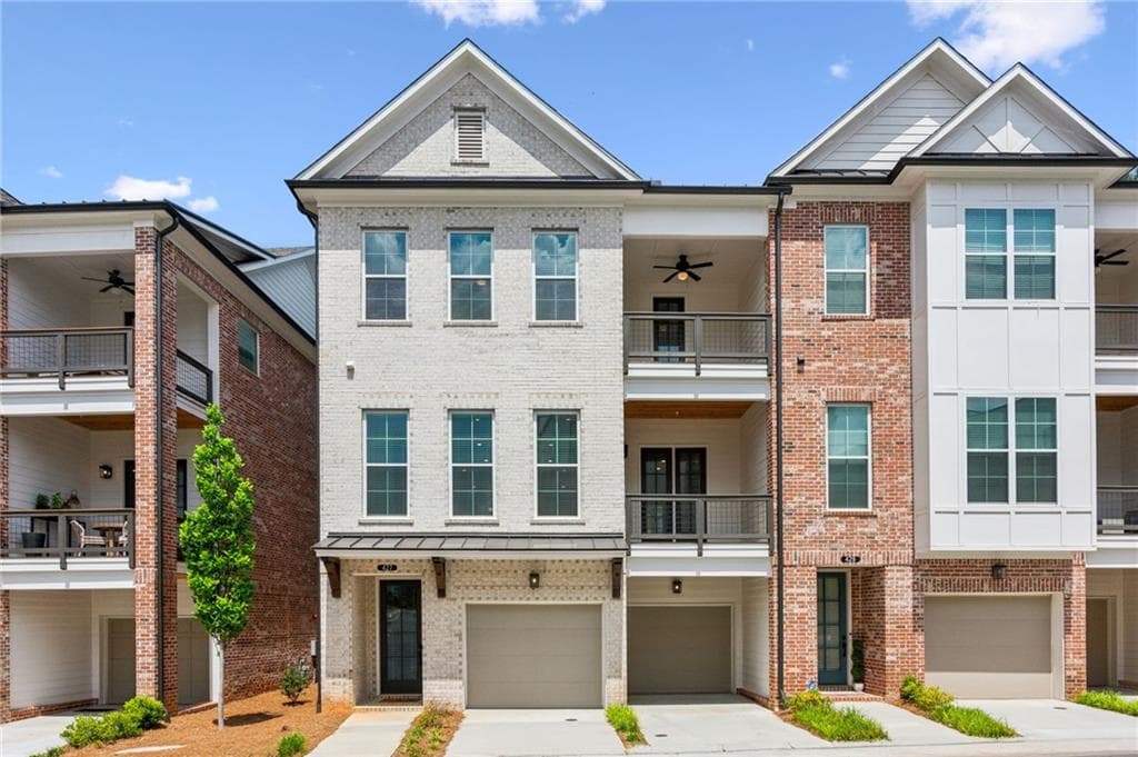 4 bedroom, 4 bathroom, 2,146 sq ft townhouse sold at 427 Burton Drive, Alpharetta, GA 30009