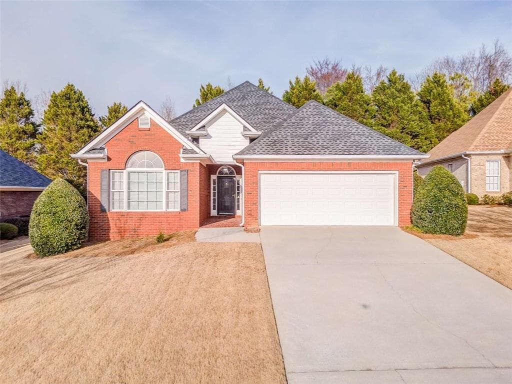 114 Vinings Way, Calhoun, GA 30701 — most recent listing photo