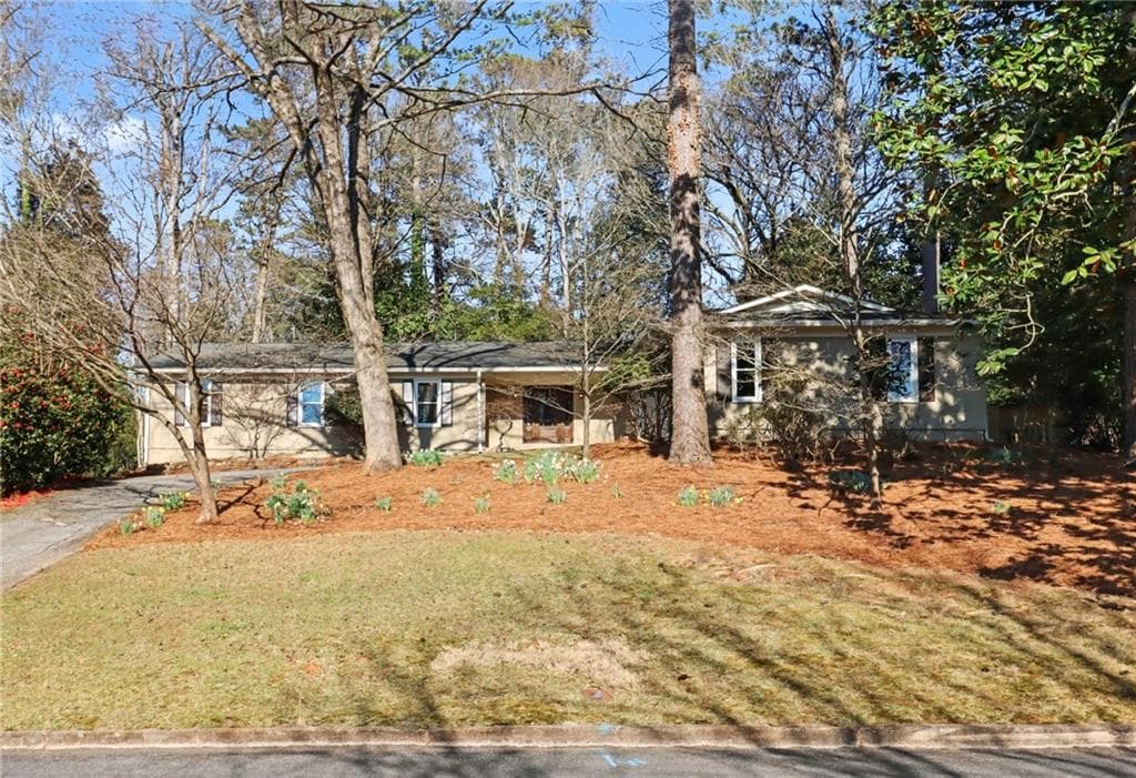 9310 MARTINS LAKE Drive, Roswell, GA 30076 — most recent listing photo