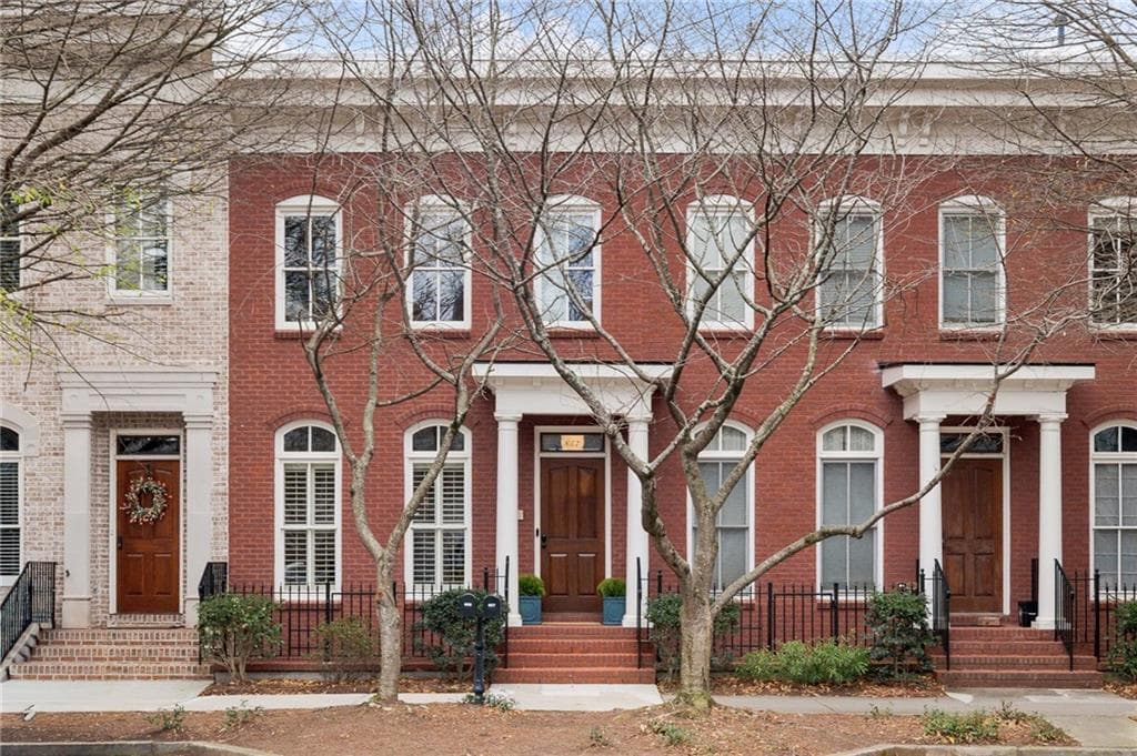 3 bedroom, 4 bathroom, 1,986 sq ft townhouse sold at 857 Inman Village Parkway, Atlanta, GA 30307
