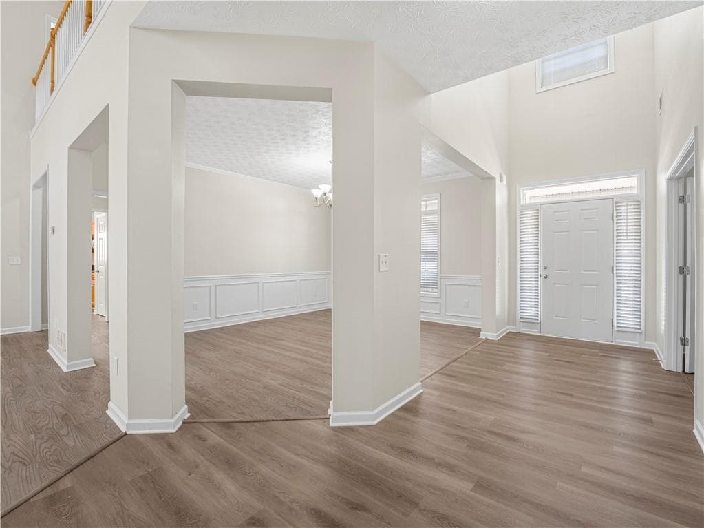 5 bedroom, 4 bathroom, 2,971 sq ft single family residence under contract at 1087 Crown Landing Parkway, Mcdonough, GA 30252 — photo 6