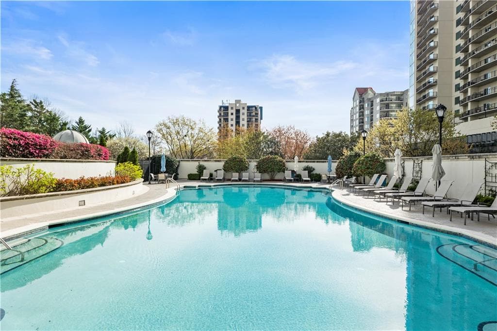 195 14th Street 303, Atlanta, GA 30309 — most recent listing photo