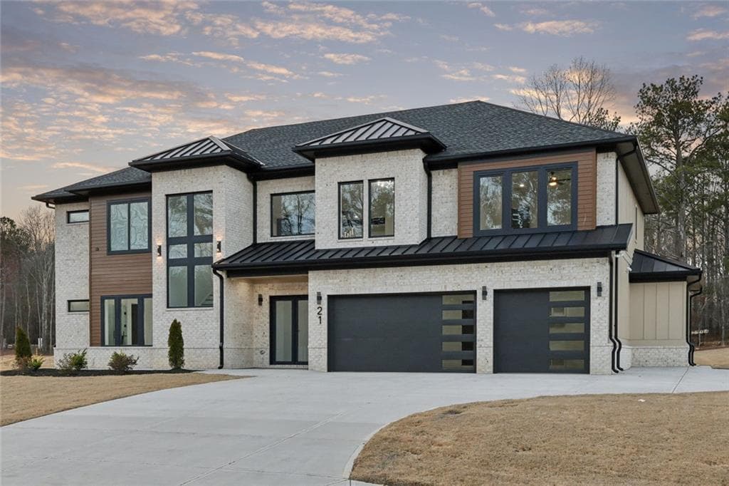 4 bedroom, 5 bathroom, 4,850 sq ft single family residence for sale at 21 Rocky Ridge Way, Auburn, GA 30011 — photo 2