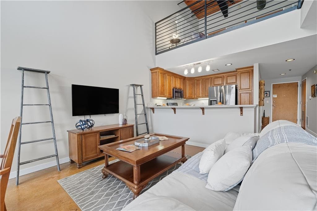 2 bedroom, 2 bathroom, 1,426 sq ft condominium for sale at 1133 Church Street 2, Covington, GA 30014 — photo 4