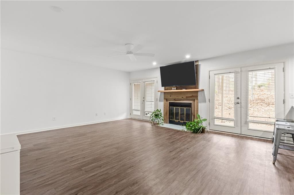 2 bedroom, 2 bathroom, 1,250 sq ft condominium under contract at 23 Fair Haven Way, Smyrna, GA 30080 — photo 3