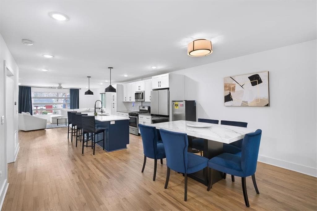 4 bedroom, 3 bathroom, 2,284 sq ft single family residence for rent at 1846 Rogers Avenue, Atlanta, GA 30310 for $2,750 a month — photo 4