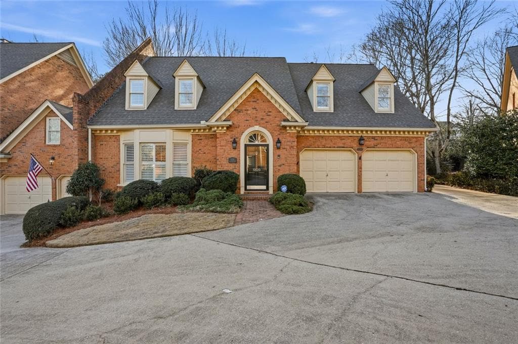 4 bedroom, 4 bathroom, 2,573 sq ft townhouse sold at 5320 Fairfield, Atlanta, GA 30338