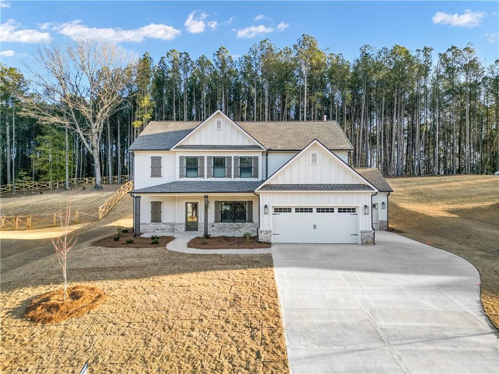 4 bedroom, 3 bathroom, 2,904 sq ft single family residence for sale at 1175 Cherry Bark Court, Loganville, GA 30052