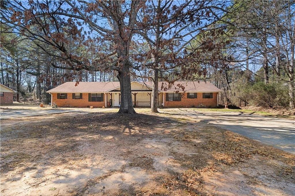 duplex sold at 355 Santa Fe Trail, Ellenwood, GA 30294