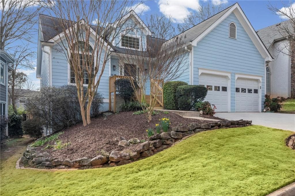 2841 Royal Bluff, Decatur, GA 30030 — most recent listing photo