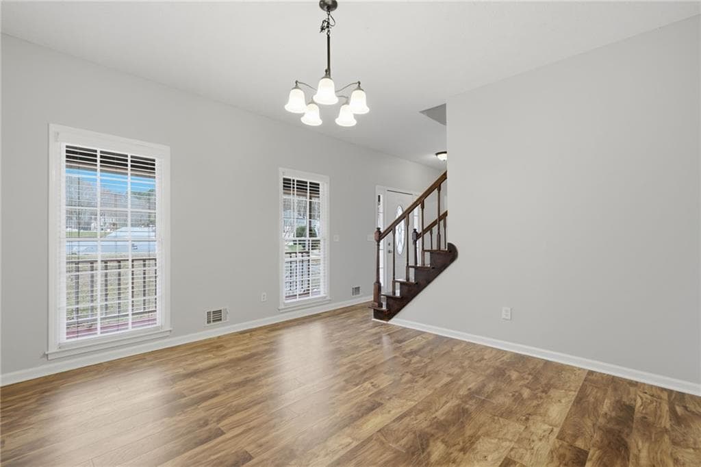 3 bedroom, 3 bathroom, 2,592 sq ft single family residence for sale at 7285 Wyngate Drive, Cumming, GA 30040 — photo 9