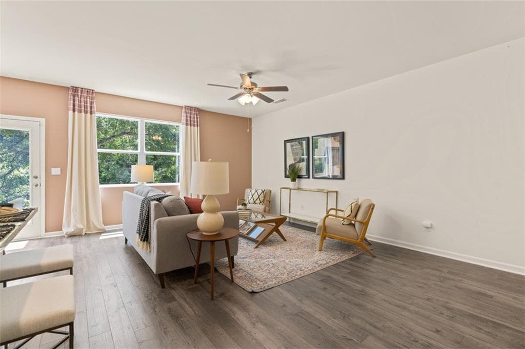 3 bedroom, 3 bathroom, 1,866 sq ft townhouse for sale at 1408 Gray Branch Drive, Lawrenceville, GA 30045 — photo 7
