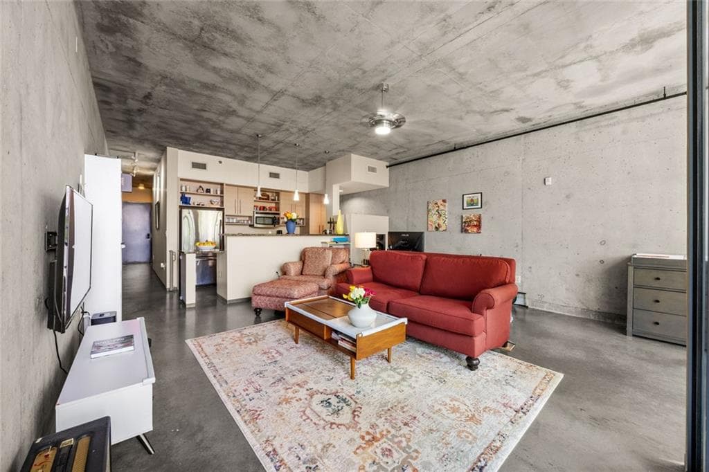 1 bedroom, 1 bathroom, 960 sq ft condominium for sale at 480 John Wesley Dobbs Avenue 332, Atlanta, GA 30312 — photo 3