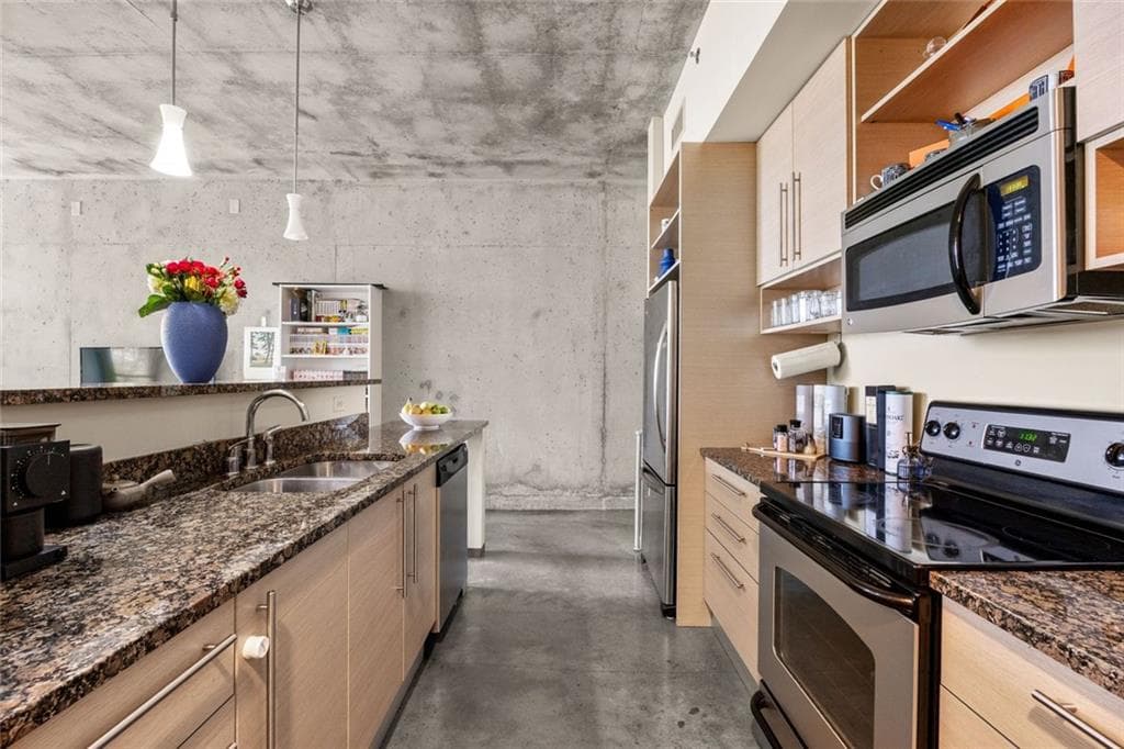 1 bedroom, 1 bathroom, 960 sq ft condominium for sale at 480 John Wesley Dobbs Avenue 332, Atlanta, GA 30312 — photo 7
