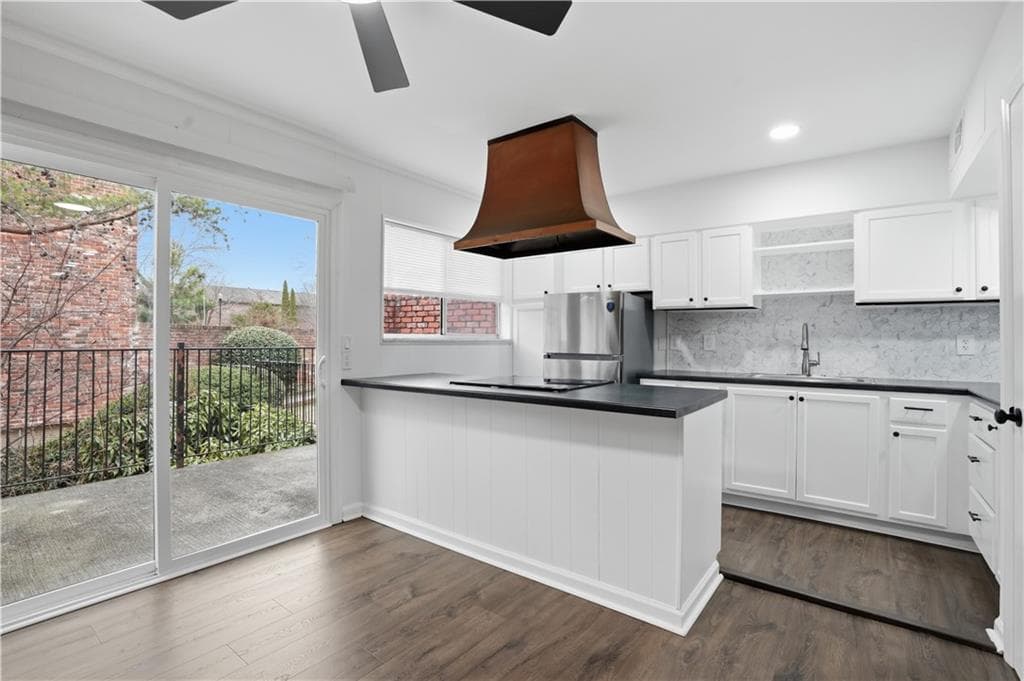 2 bedroom, 2 bathroom, 960 sq ft townhouse under contract at 3113 Colonial Way L, Atlanta, GA 30341 — photo 4