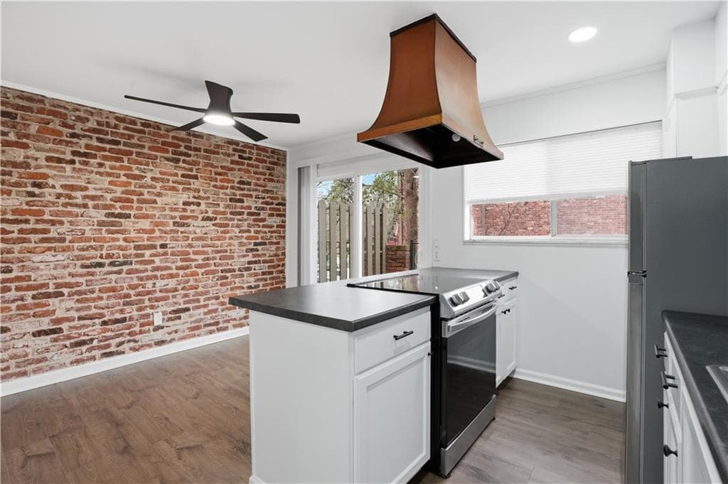 2 bedroom, 2 bathroom, 960 sq ft townhouse under contract at 3113 Colonial Way L, Atlanta, GA 30341 — photo 5