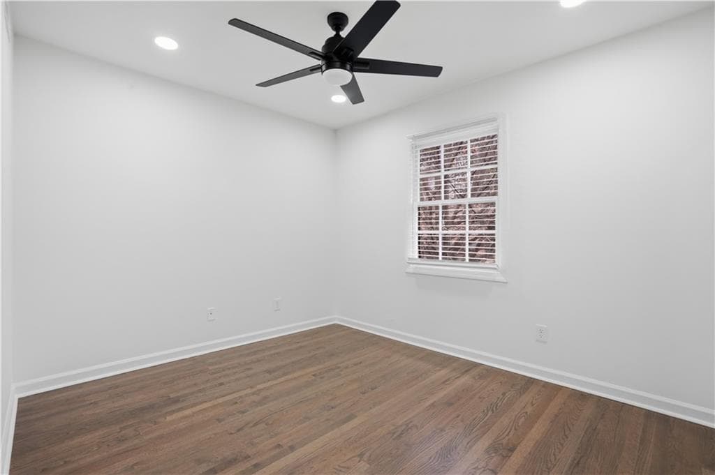 2 bedroom, 2 bathroom, 960 sq ft townhouse under contract at 3113 Colonial Way L, Atlanta, GA 30341 — photo 7