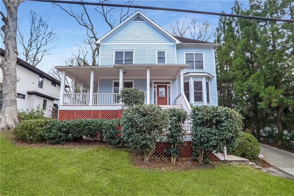 3 bedroom, 3 bathroom, 2,022 sq ft single family residence sold at 2664 Rosemary Street, Atlanta, GA 30318