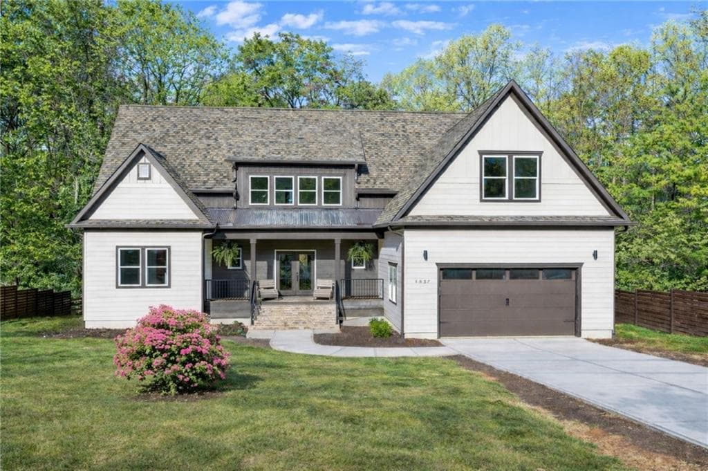 4557 Duncan Drive, Sugar Hill, GA 30518 — most recent listing photo