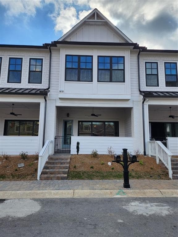 3 bedroom, 3 bathroom, 1,849 sq ft townhouse for rent at 633 Stickley Oak Way, Woodstock, GA 30189 for $2,850 a month