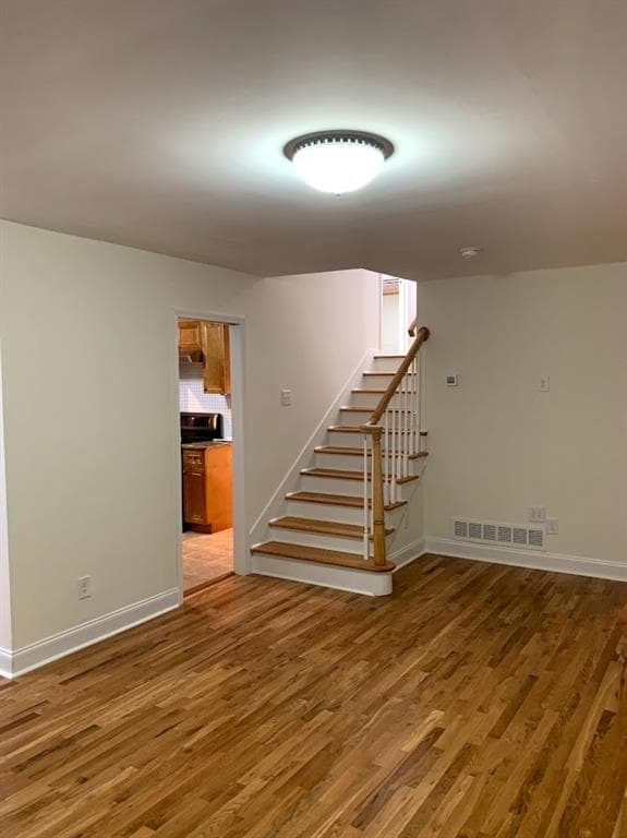 5 bedroom, 3 bathroom, 2,353 sq ft single family residence for sale at 3019 Trafalgar Way, Chamblee, GA 30341 — photo 7