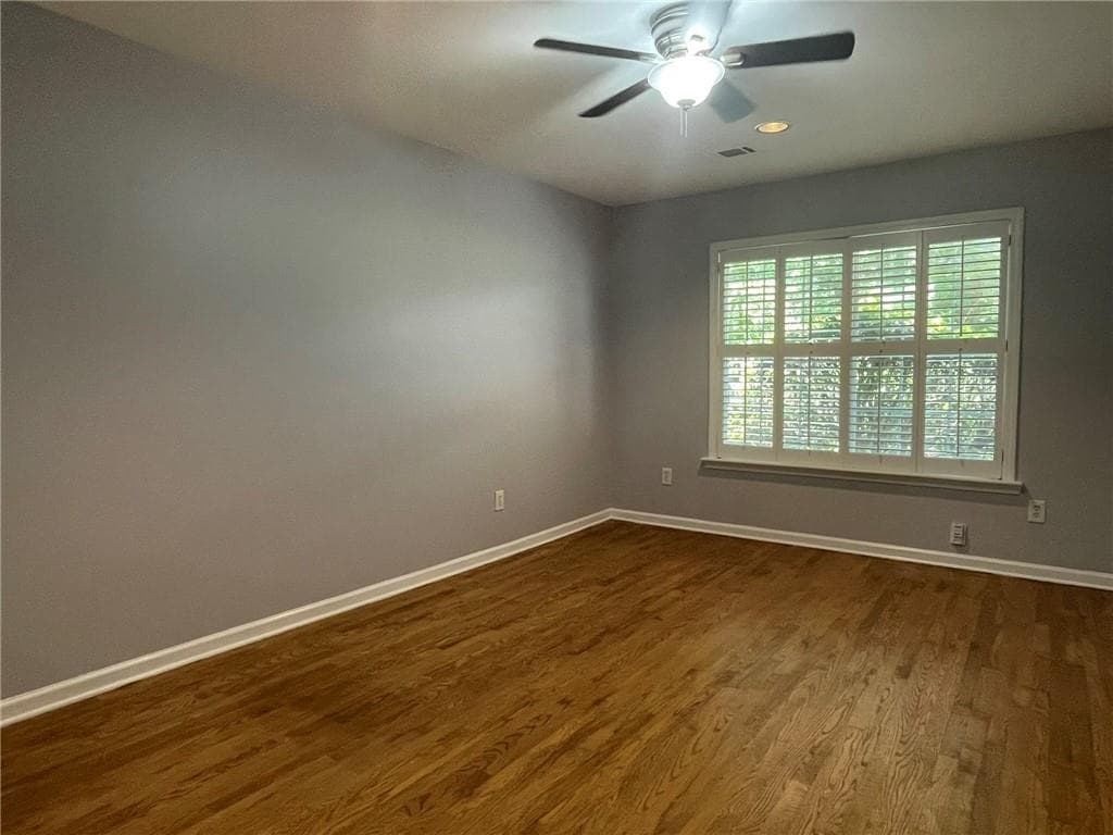 2 bedroom, 2 bathroom, 1,012 sq ft duplex for rent at 1585 Piedmont Avenue, Atlanta, GA 30324 for $1,880 a month — photo 2