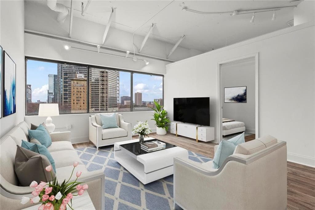 1 bedroom, 1 bathroom, 520 sq ft condominium under contract at 120 Ralph Mcgill Boulevard 703, Atlanta, GA 30308