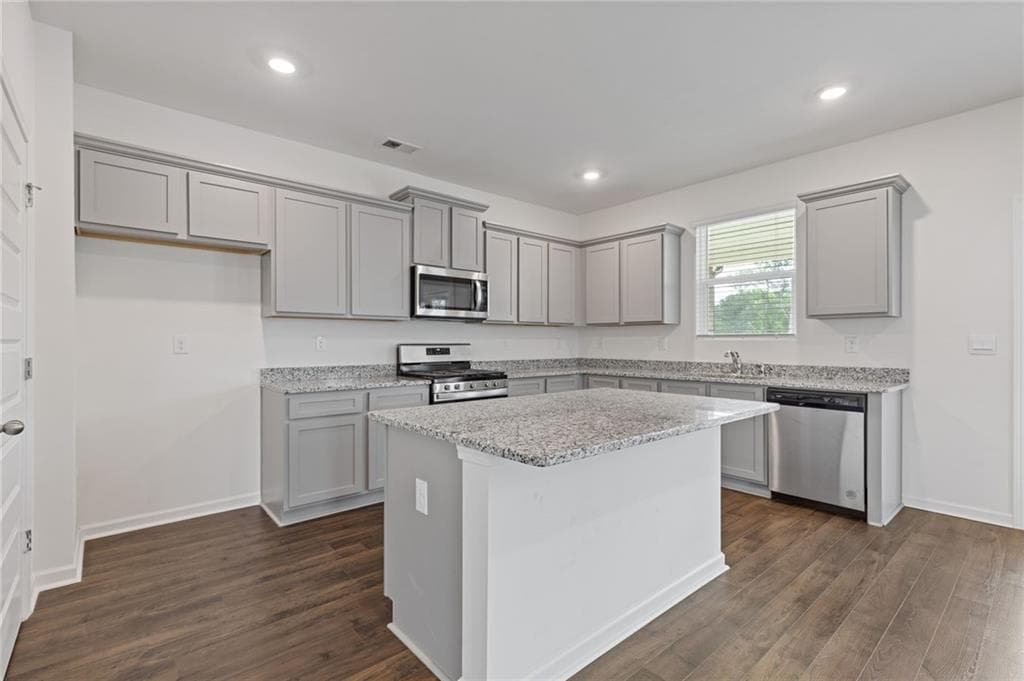 4 bedroom, 3 bathroom, 2,836 sq ft single family residence for sale at 294 Ralph Still Road, Dacula, GA 30019 — photo 10